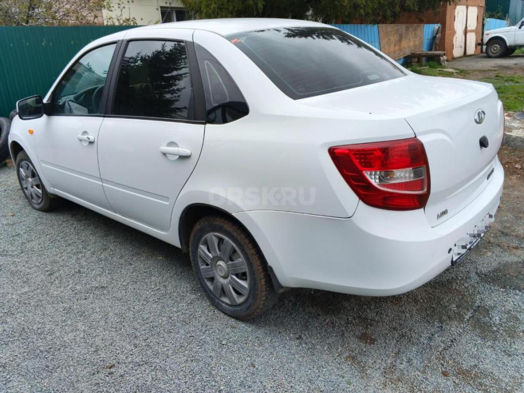 Продам Гранту 2013 года на полноценном Автомате. - Орск