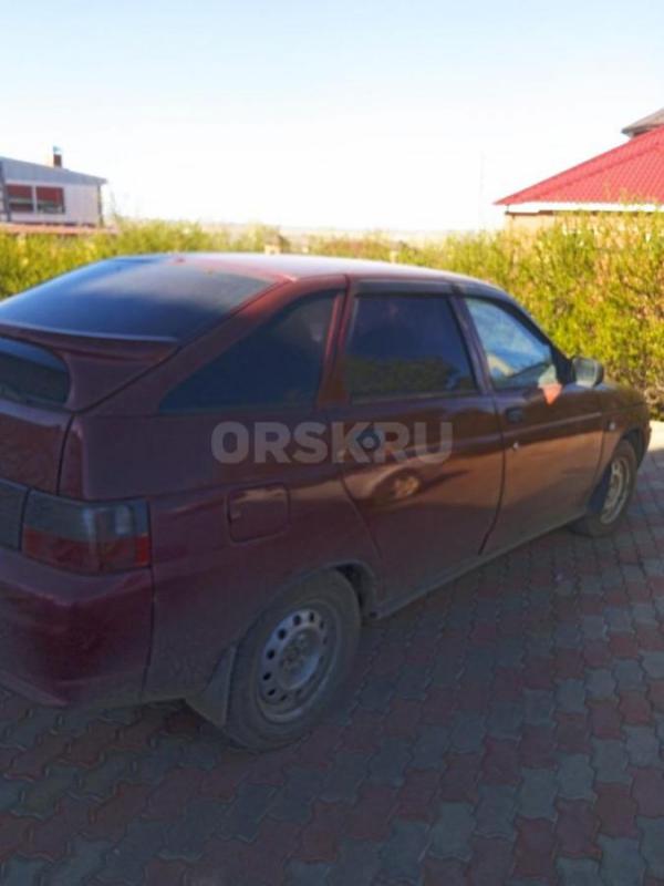 Продам двенашку 2004 года дно пороги целые рыжики есть но не ржавая один нюанс машина на вечной реги - Орск