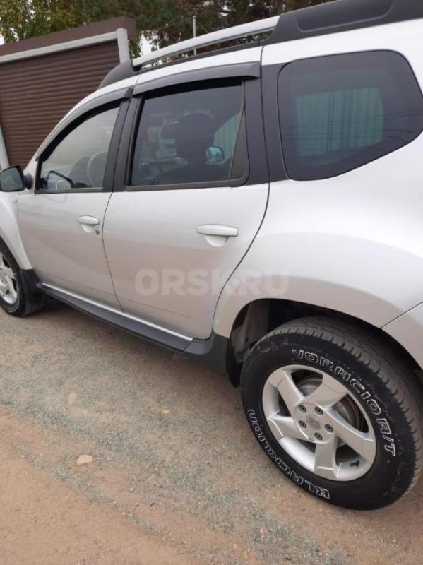 Продам  Renault Duster,в хорошем состоянии,  от владельца, не бит, не крашен, автозапуск, газ оформл - Орск