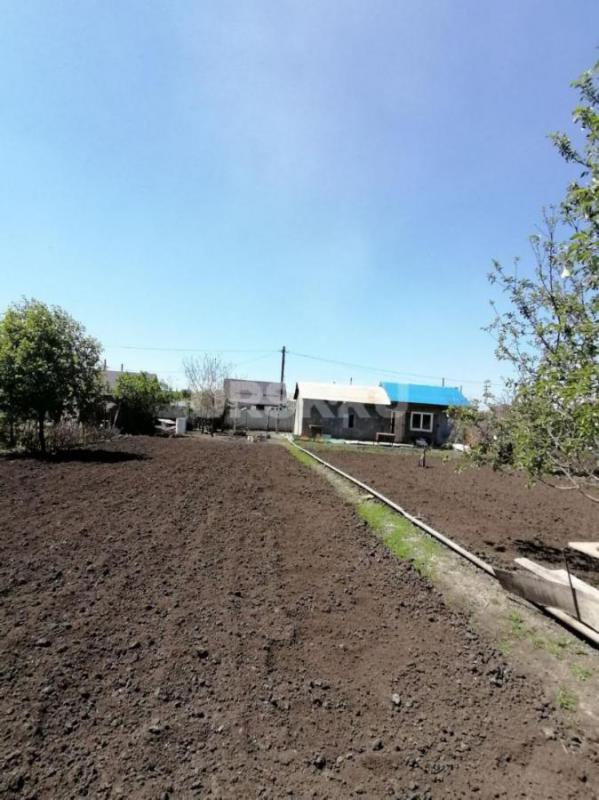 Сад‑огород 6 соток в Зеленхозе
 Два домика из кирпичных блоков
 Электричество + вода + скважина - Орск