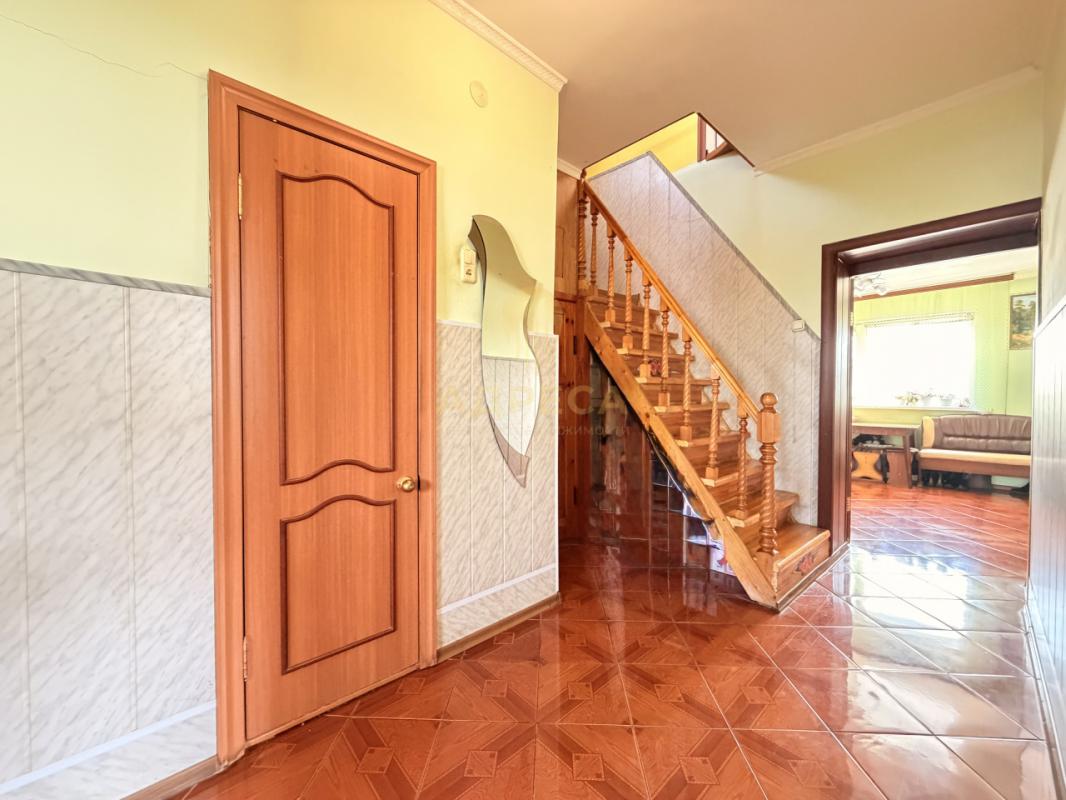 Продаётся 2-х этажный дом для большой семьи в поселке Кушкуль, со всей необходимой инфраструктурой д - Поселок Кушкуль