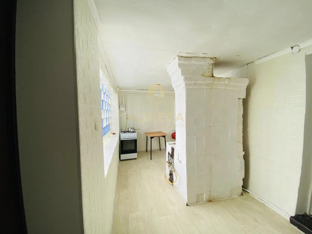 Продается 4 комнатная квартира площадью 64 кв. - Красный Коммунар