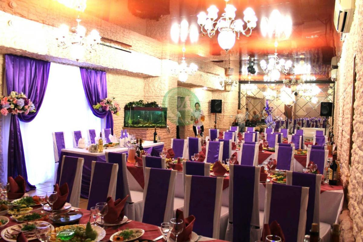 Продам нежилое помещение в котором расположен банкетные залы &laquo;Товиус&raquo;, город Орс - Орск