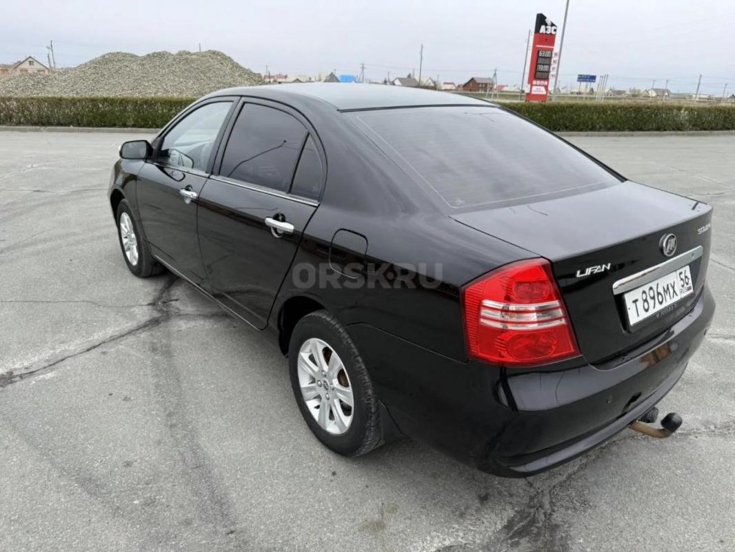 1 собственник, без дтп, без вложений, богатая комплектация, кожаный салон, всё работает исправно. - Адамовка