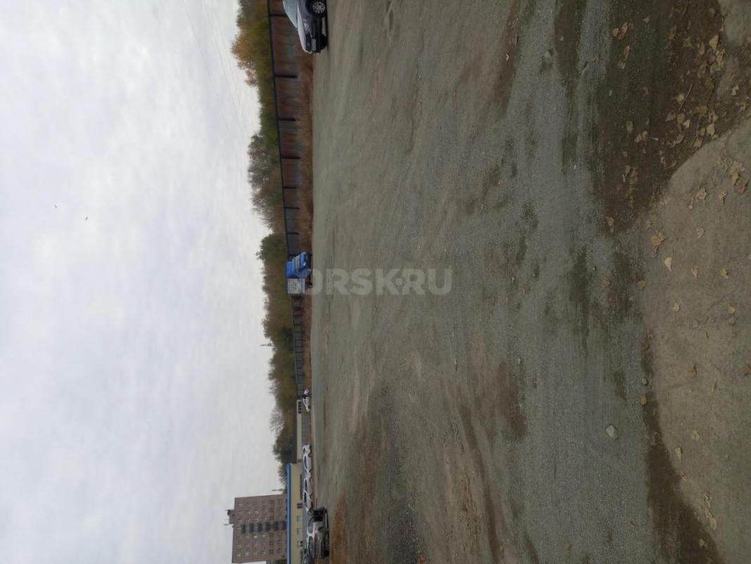 Под ОПТОВЫЙ РЫНОК , РЫНОК , сдается 1Га (10000 кв м ) площадка на огороженной территории за ТРК ЕВРО - Орск