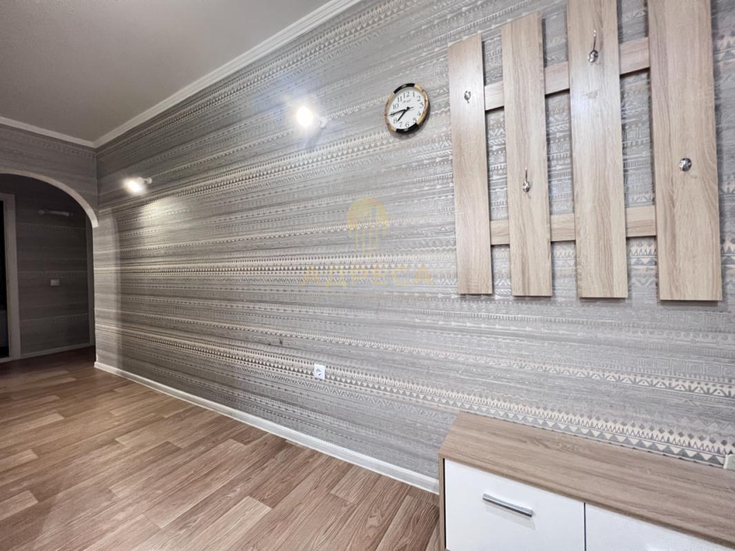 Продается 3-кoмнатнaя квартира нa 4 - этаже 9-ти этажного дома по адресу ул. - Оренбург