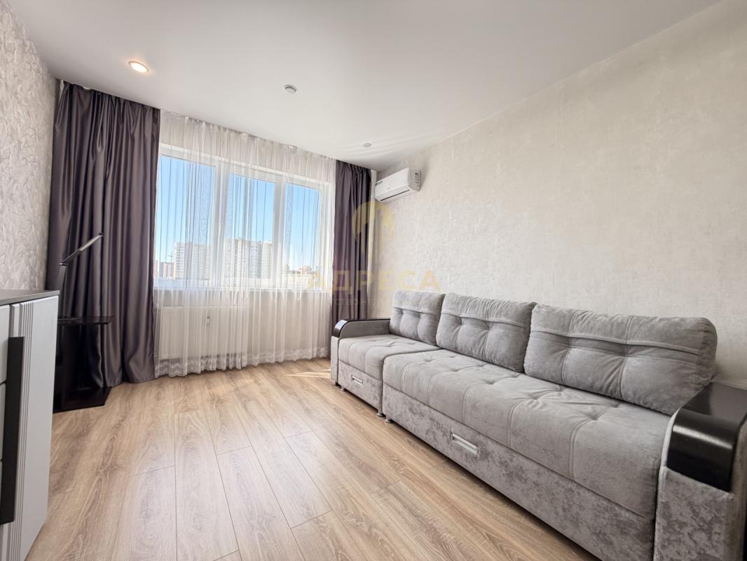 Продаётся тёплая, уютная квартира с удобной планировкой, общей площадью 38 кв. - Оренбург