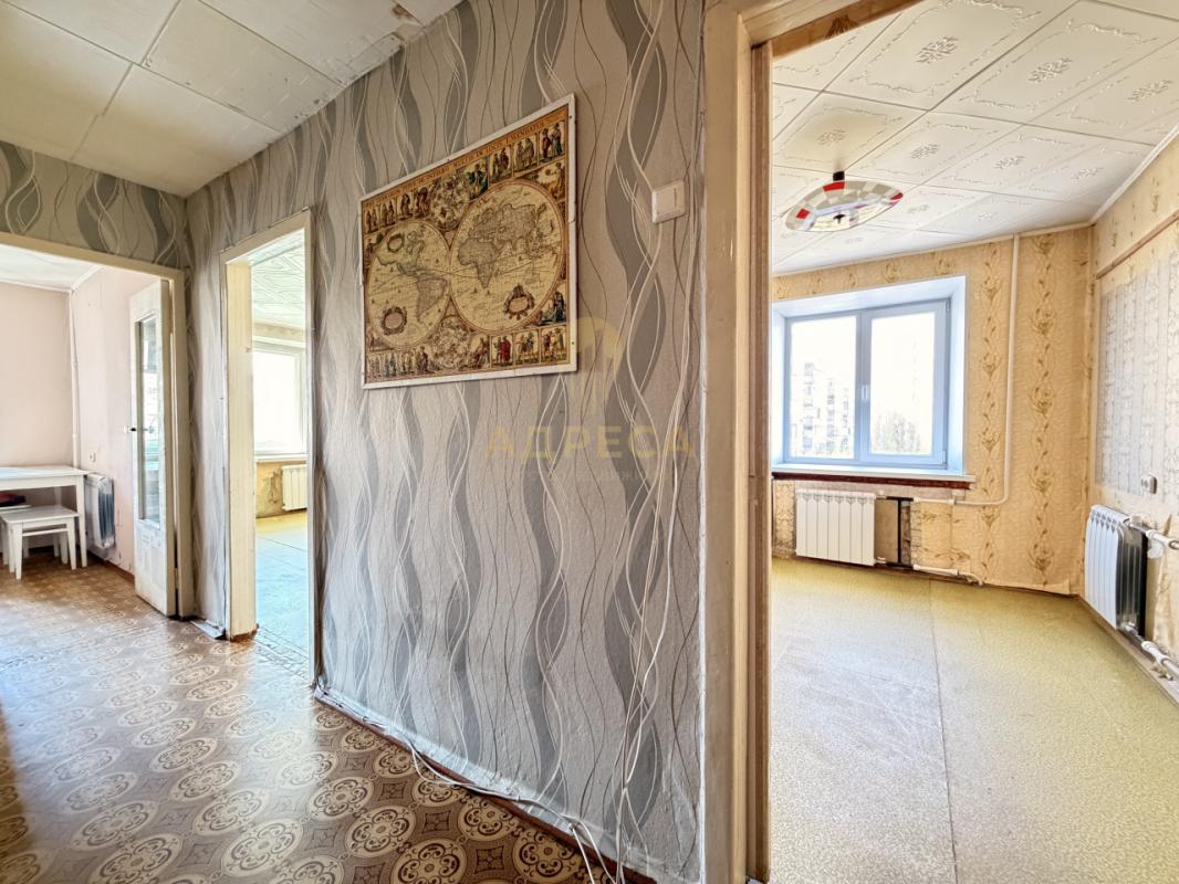 Продаётся тёплая, просторная 2- комнатная квартира по адресу ул. - Оренбург