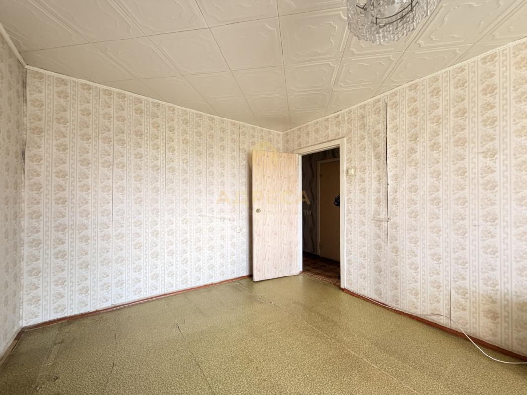 Продаётся тёплая, просторная 2- комнатная квартира по адресу ул. - Оренбург