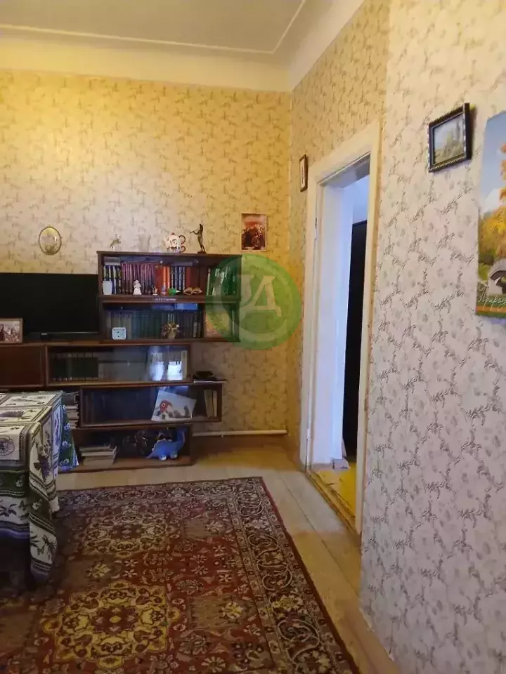 Продам дом на 2-х хозяев, квартирный статус. - Орск