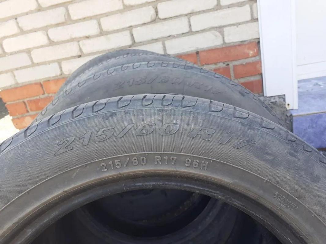 Продам резину 215 60 17 Пирели скорпион 4 штуки по 1000 рублей за штуку , торг . - Орск