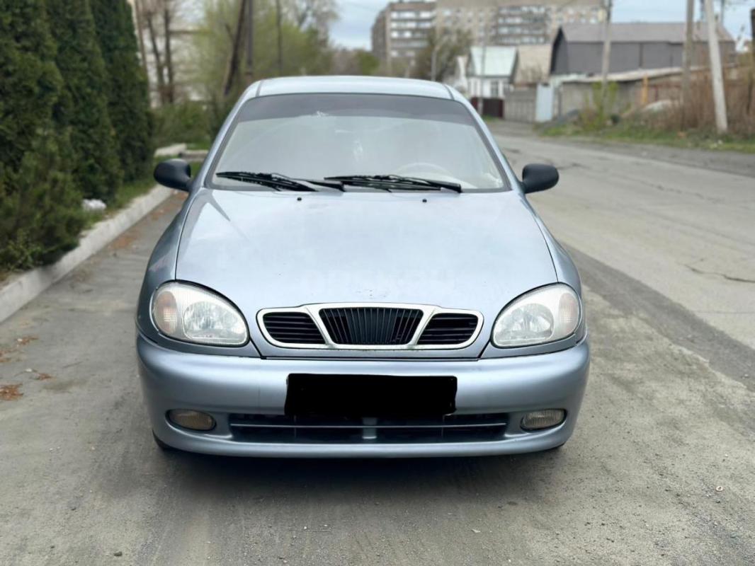 Продам Chevrolet Lanos 2008г
3 собственника 
Пробег 152.000 
Двигатель 1.5 работает отлично 
КПП - Орск
