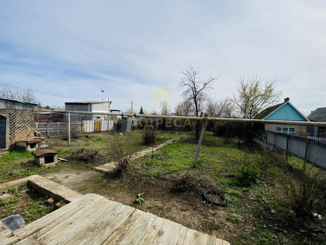 Продается 4 комнатная квартира площадью 64 кв. - Красный Коммунар