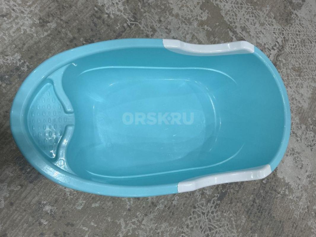 Продам детскую ванночку с горкой и ковшиком лейкой - Орск