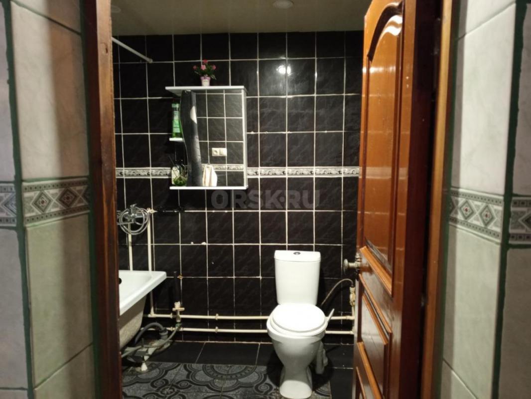 Продается дом 1 этажный 82кв. - Орск