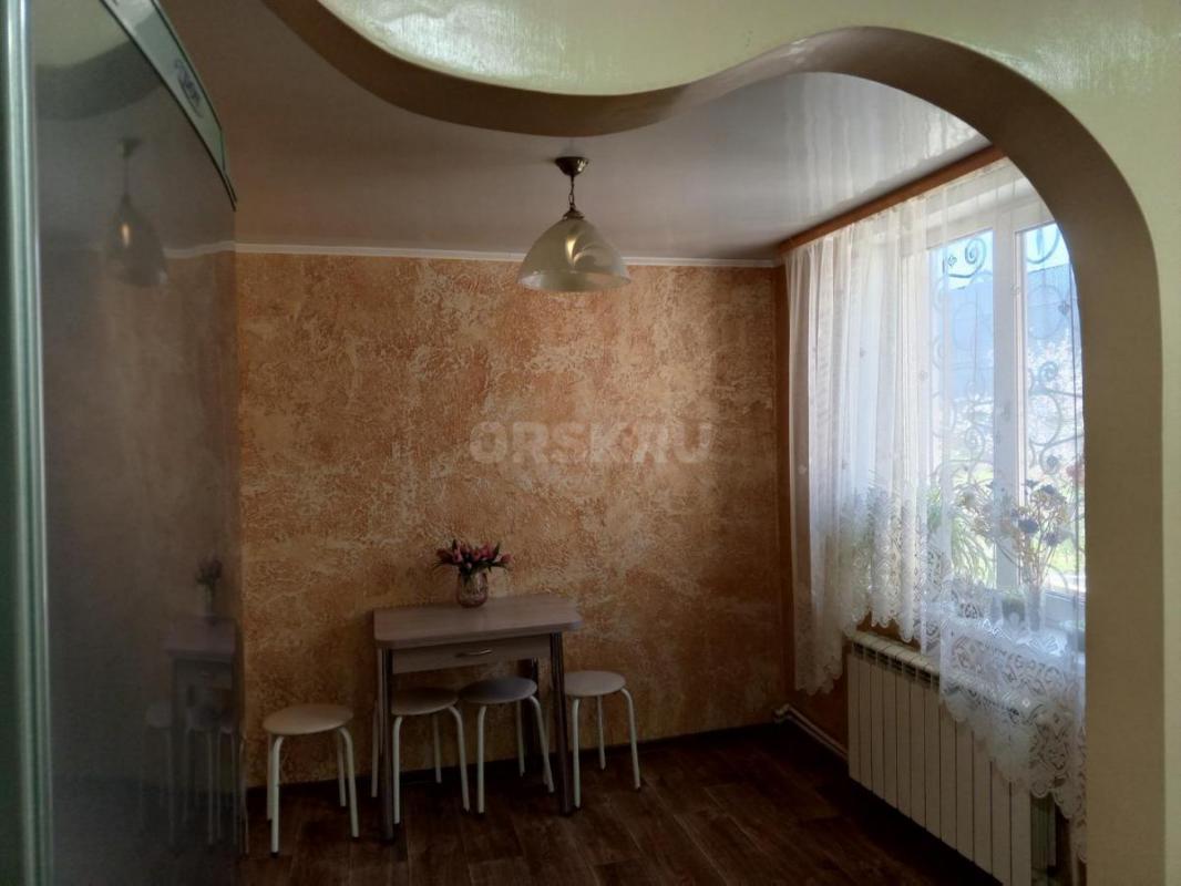 Продается дом 1 этажный 82кв. - Орск