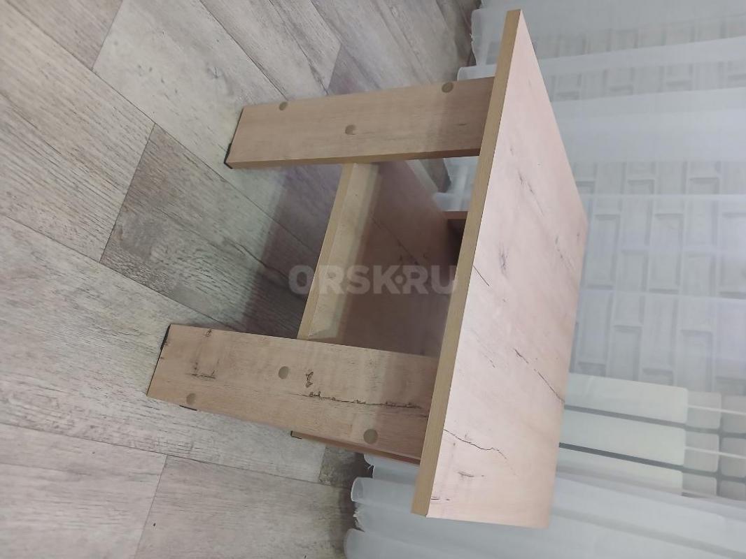 Продам журнальный столик,в эксплуатации месяц. - Орск