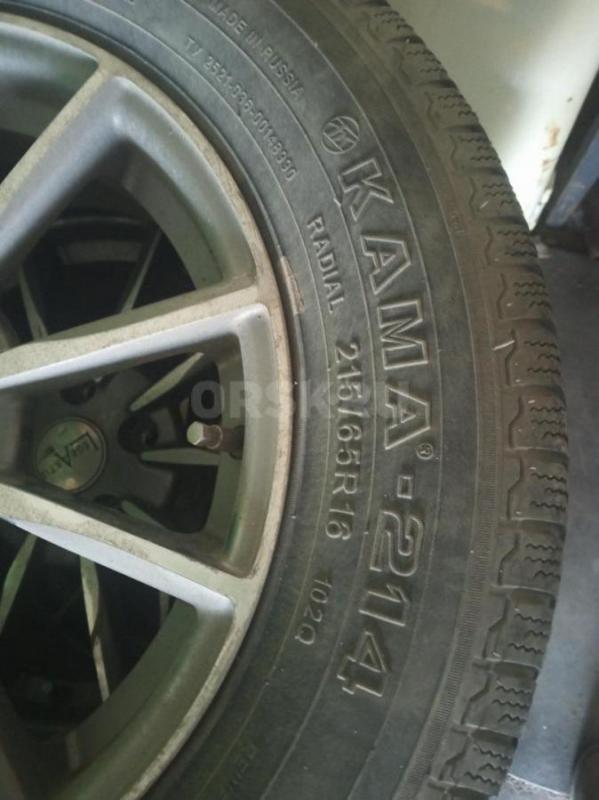 Продам 4  летние шины кама 215/65 R 16 на дисках  LegeArtis в хорошем состоянии. - Орск