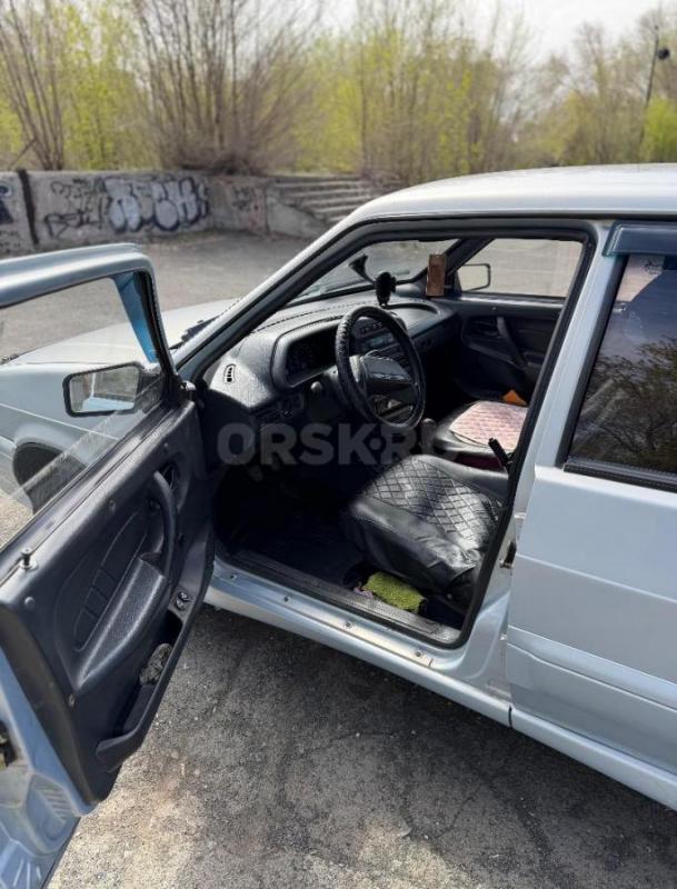 Продам ваз 2115 в хорошем техническом состоянии 
Резина зима лето новая
На дисках - Орск