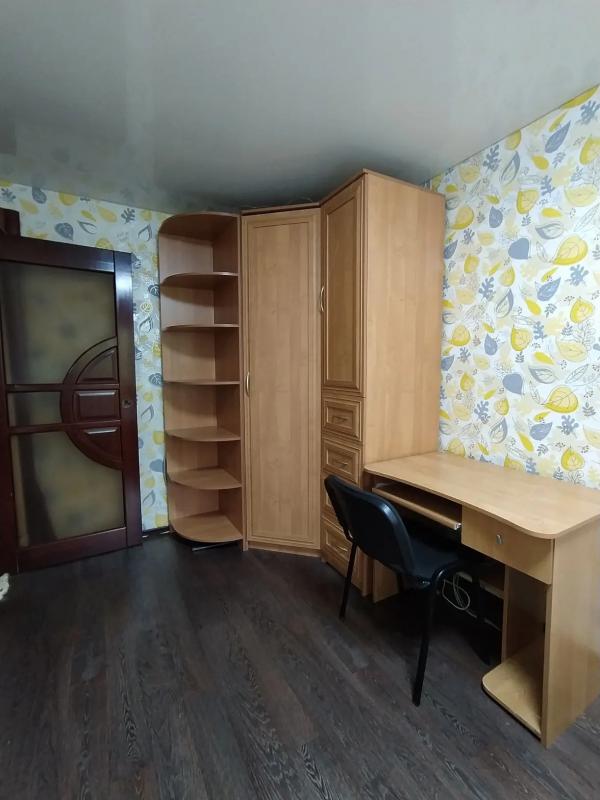 ПРОДАËТСЯ 2-Х КОМНАТНАЯ КВАРТИРА, НА 1 ЭТАЖЕ, 5-ТИ ЭТАЖНОГО КИРПИЧНОГО ДОМА. - Новотроицк