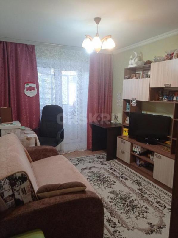 Продам 3-х комнатную квартиру на 4 этаже, 9 этажного дома, в районе Тбилисская, пр. - Орск