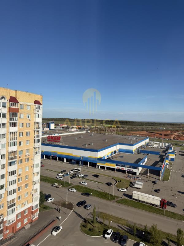 Продается квартира, полностью с ремонтом, расположенная на 14-м этаже 17 этажного дома. - Оренбург
