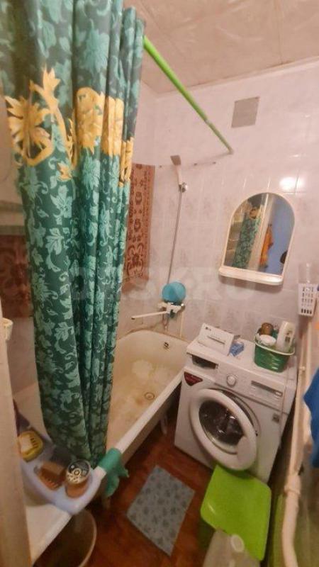 Продается 2-х комнатная квартира по адресу: ул. - Орск
