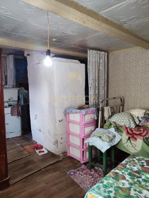 Продается  дом в центре села Сакмара, по улице Фельдшерская,общей площадью 36 квадратных метров. - Сакмара