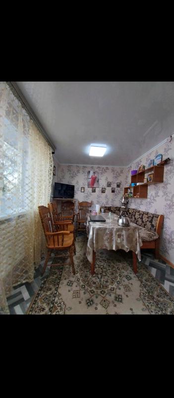 Продается дом с хорошим ремонтом, по улице 1 Мая в г. - Новотроицк