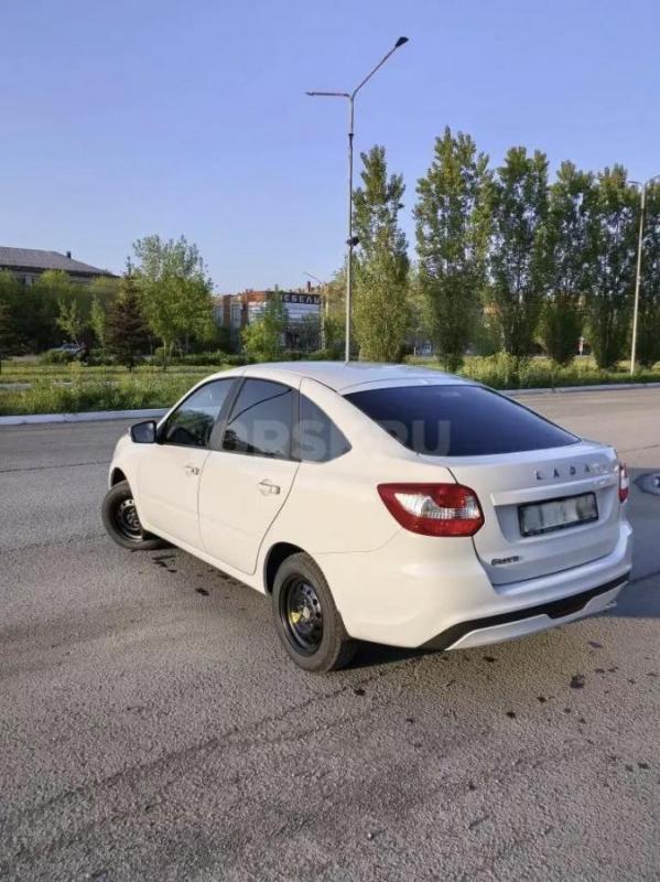 Продам автомобиль, все остальные вопросы по телефону или при встрече обсудим - Орск