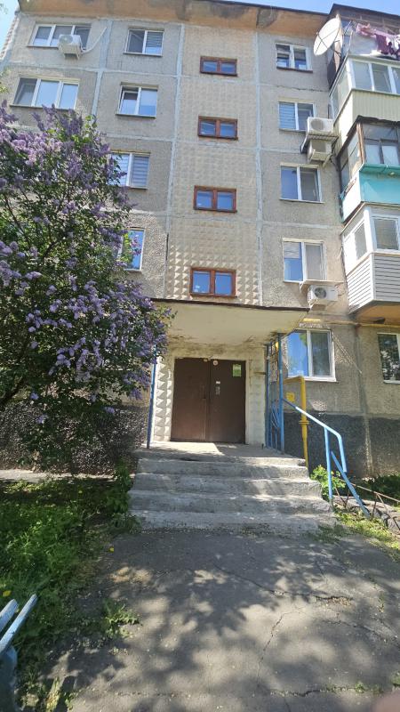 Продаётся светлая уютная 1‑комнатная квартира в г. - Новотроицк