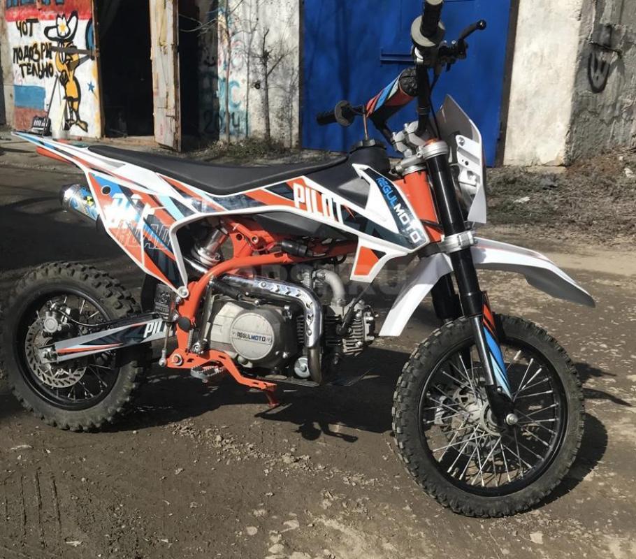 Продам питбайк Regulmoto Pilot EA 14/12 (куплен в 2023 г.), в отличном состоянии. - Орск