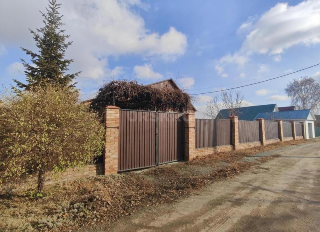 Продаётся Дом с Земельным участком в г. - Орск