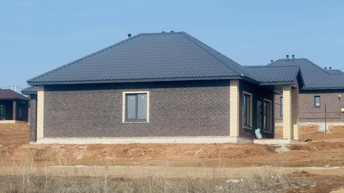 🏡 Нoвый киpпичный дом c терpасой (106 м&sup2;) в прoдаже! - Соловьевка