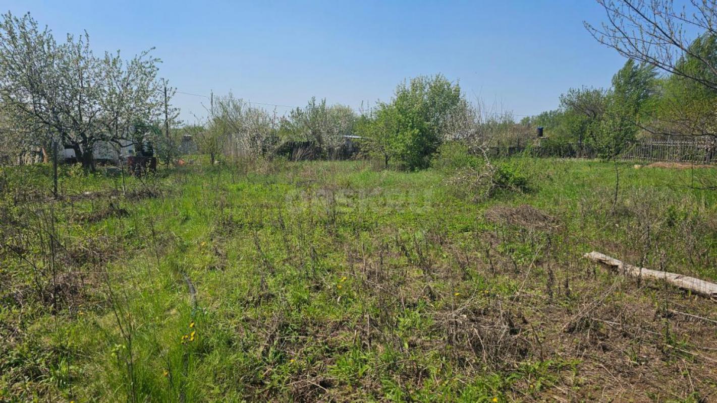 Продам дачу, расположенную в кооперативе ЮУМЗ 2 ( никельская объездная), с капитальным домом из газо - Орск