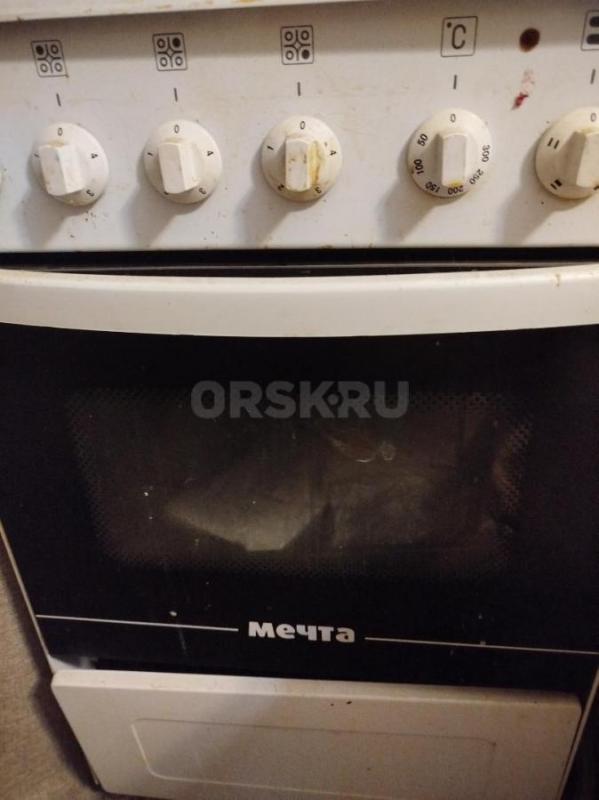 Продам плиту электрическую с духовкой"Мечта",газовая колонка для горячей воды& - Орск
