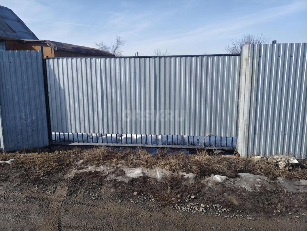 Продам садовый участок в СНТ ОСЕНЬ в хорошей локации,есть насождение: яблони 3 вида,слива 2 вида, ви - Орск