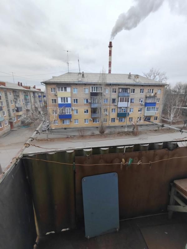 Продаётся двухкомнатная квартира площадью 43.3 квадратных метра на четвёртом этаже пятиэтажного кирп - Орск