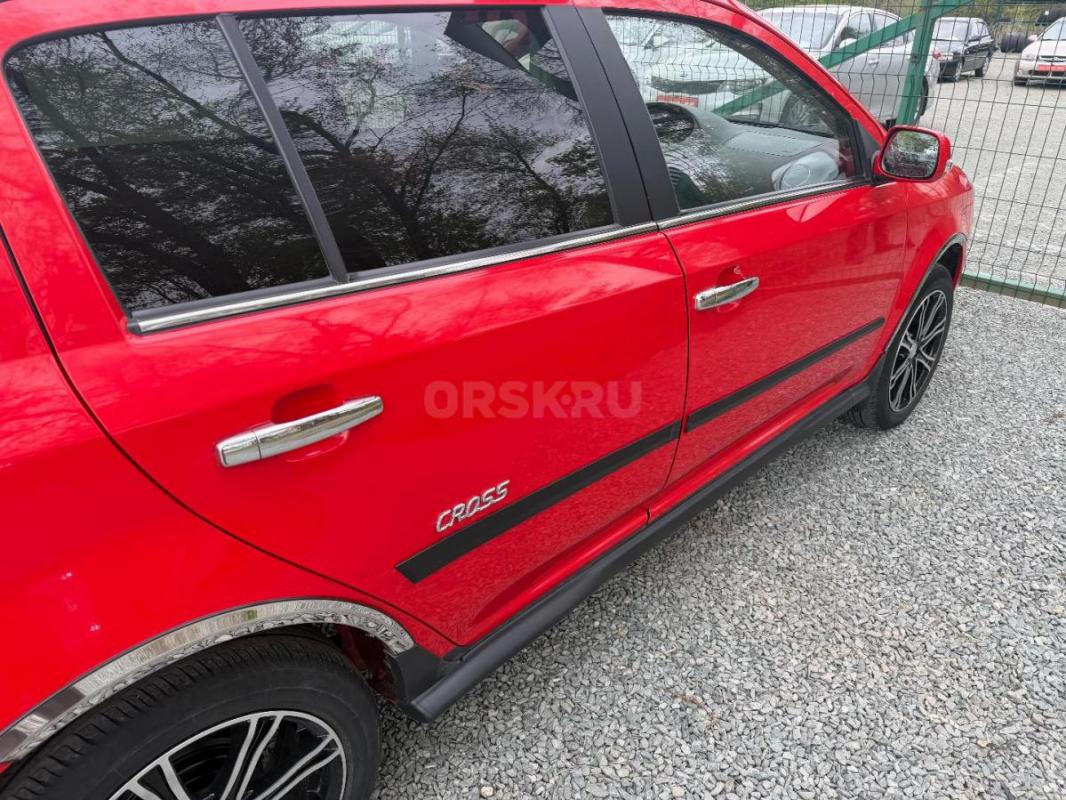 Продаётся Geely MK Kross год 2013
В идеальном состоянии!
1 собственник (дед)
Пробег 30 тыс км на - Орск