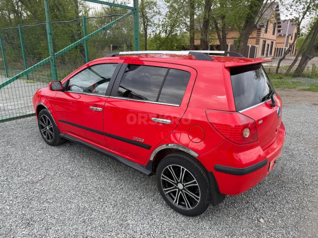Продаётся Geely MK Kross год 2013
В идеальном состоянии!
1 собственник (дед)
Пробег 30 тыс км на - Орск