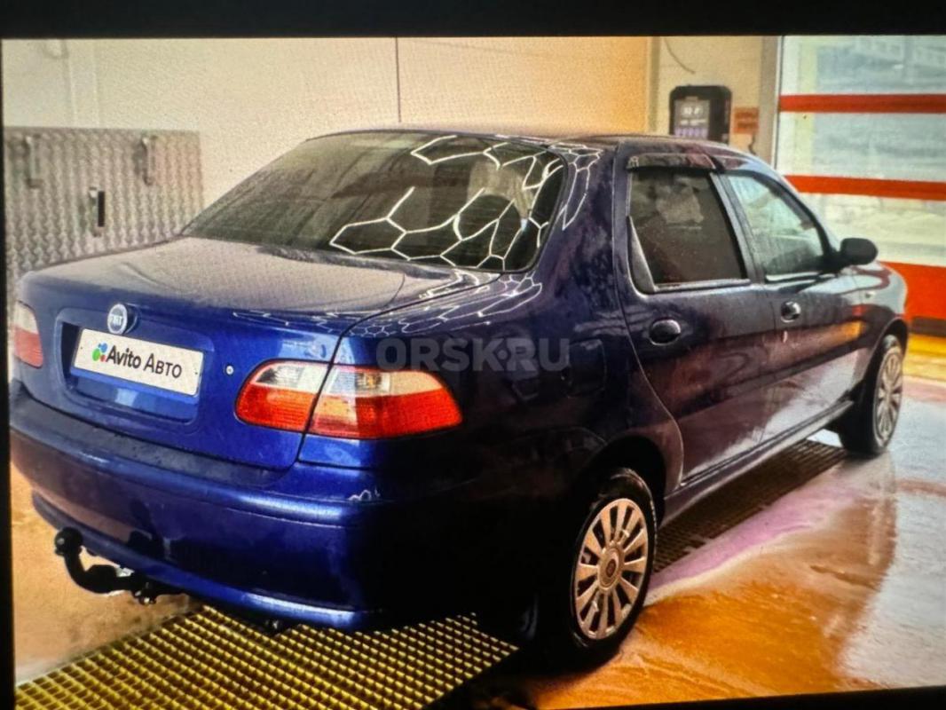 Продам отличный комфортный автомобиль 
Без вложений без рыжиков и ржавчины 
Кондиционер морозить ! - Орск