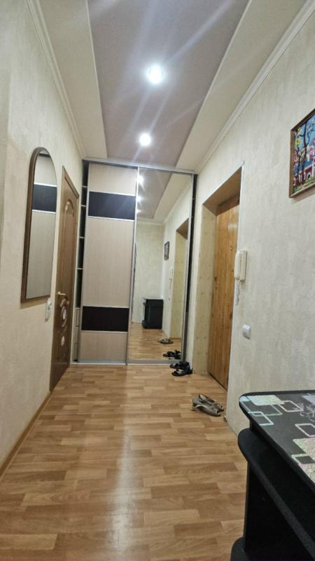 38 метров уюта на Комсомольском 🤩

Бывают квартиры, в которые заходишь — и сразу хочется остаться. - Новотроицк