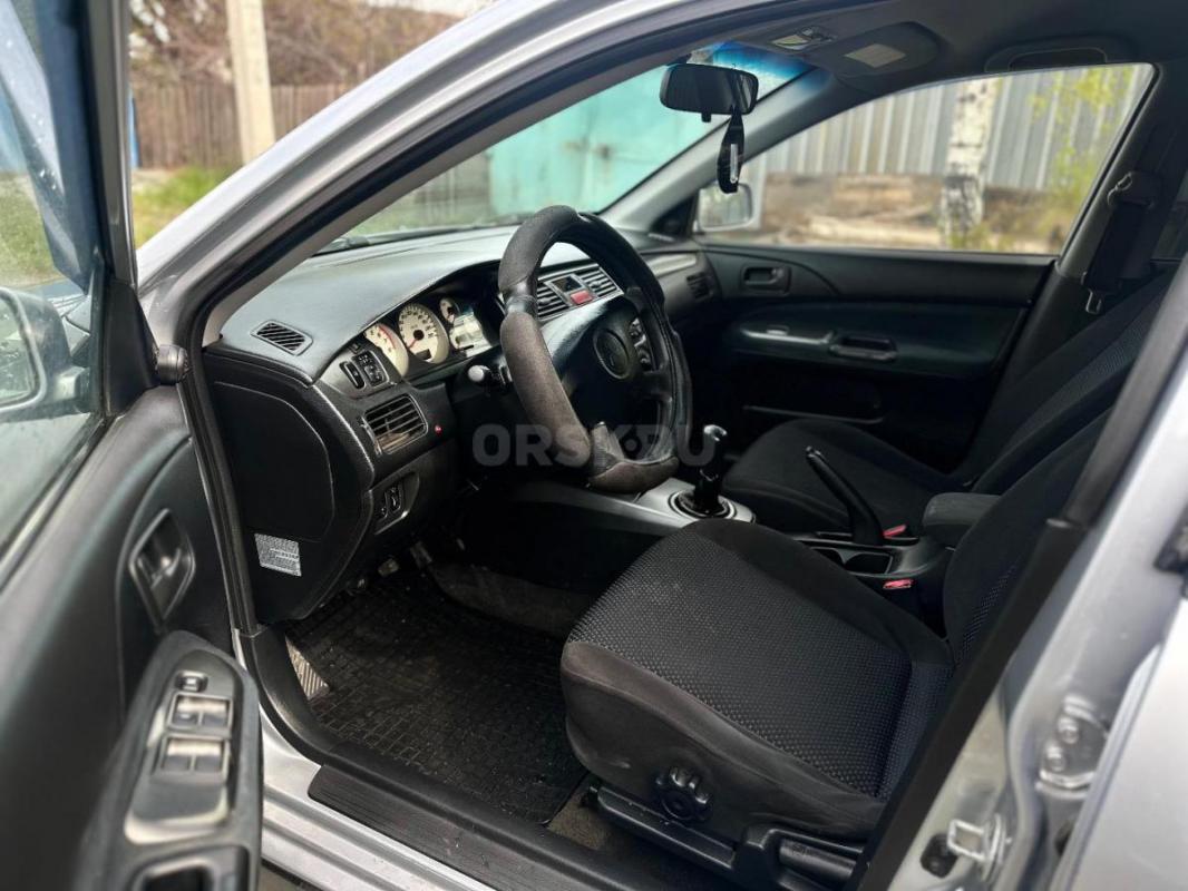 Продам Mitsubishi Lancer 9 2006г
Двигатель 1.6 98лс работает отлично. - Орск