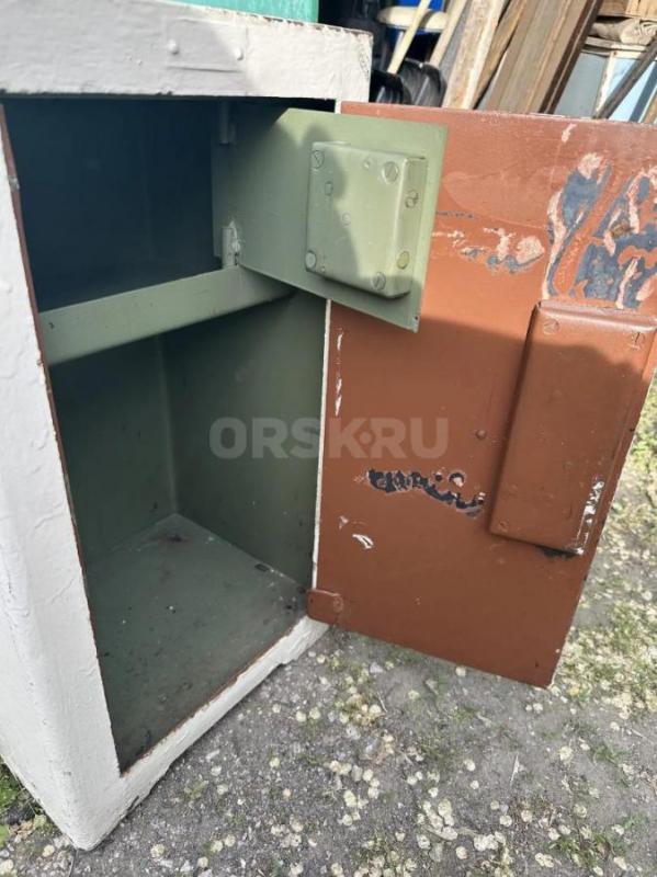 Продаю сейф металлический 360х300х650. - Орск