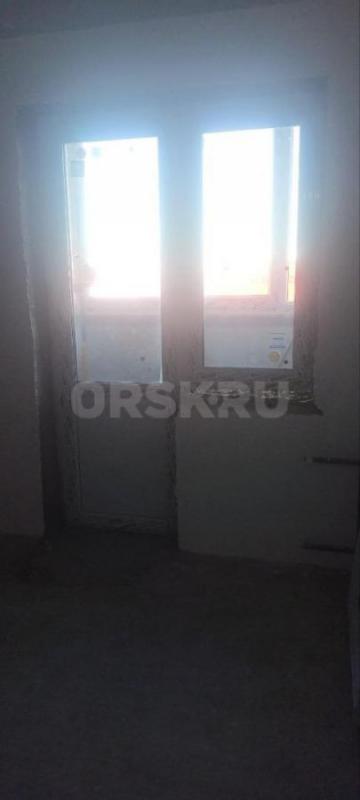 Продам оконный блок ПВХ EXPROF Profecta
Дверь 2340х750 (поворотное)
Окно 1440х700 (поворотно-откид - Орск
