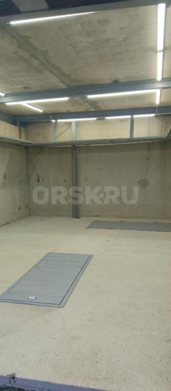 Капитальный гараж 6м*4.5м и земля 52кв. - Орск