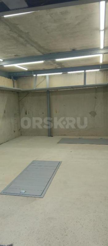 Капитальный гараж 6м*4.5м и земля 52кв. - Орск