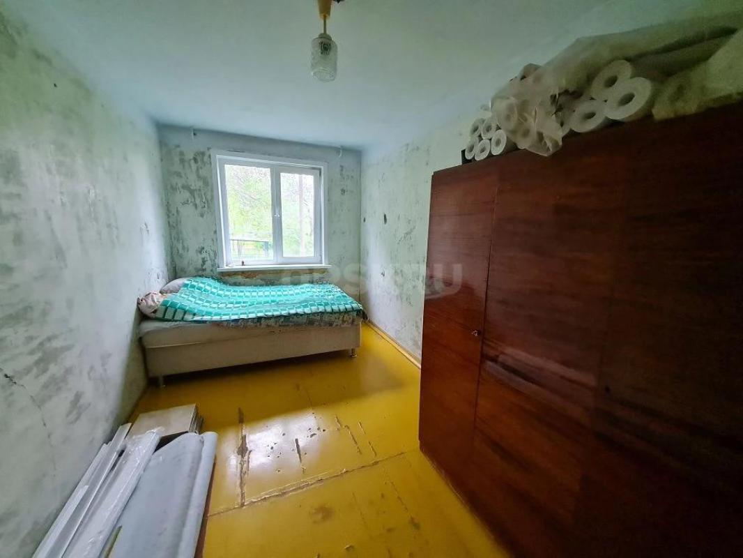 Продам двухкомнатную квартиру, расположенную на 1-м этаже пятиэтажного панельного дома. - Орск