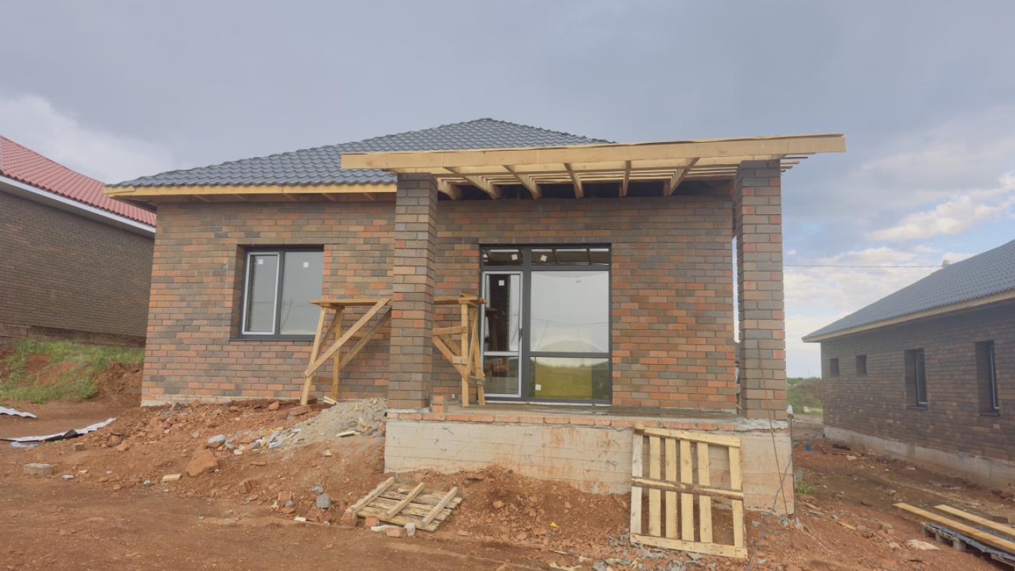 🏡 Нoвый киpпичный дом c гаражем (136 м&sup2;) в прoдаже! - Соловьевка