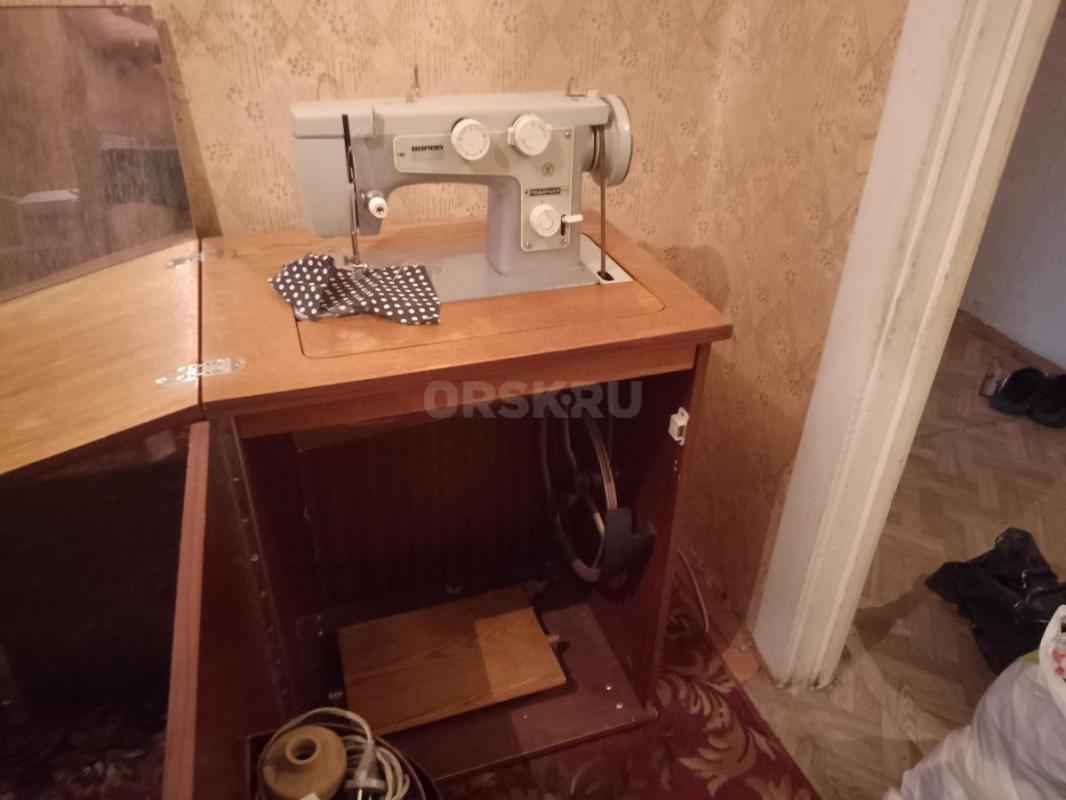 Продам швейную машинку &amp;quot;Подольск 142&amp;quot; - Орск